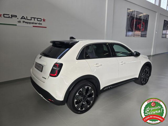 Fiat 600 Hybrid 100 CV DCT MHEV La Prima - foto 4 di 4