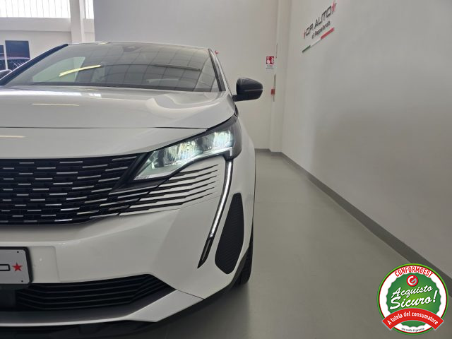 Peugeot 3008 PureTech Turbo 130 S&S Allure Pack, del 2024, 30.512 km, in vendita a Misterbianco (CT)