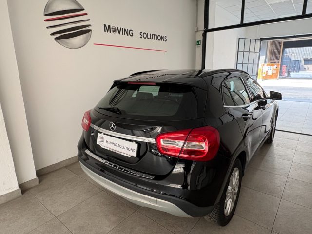 Mercedes-Benz GLA 180 D AUTOMATICA BUSINESS NESSUN OBBLIGO DI FINANZIAM. - foto 2 di 4