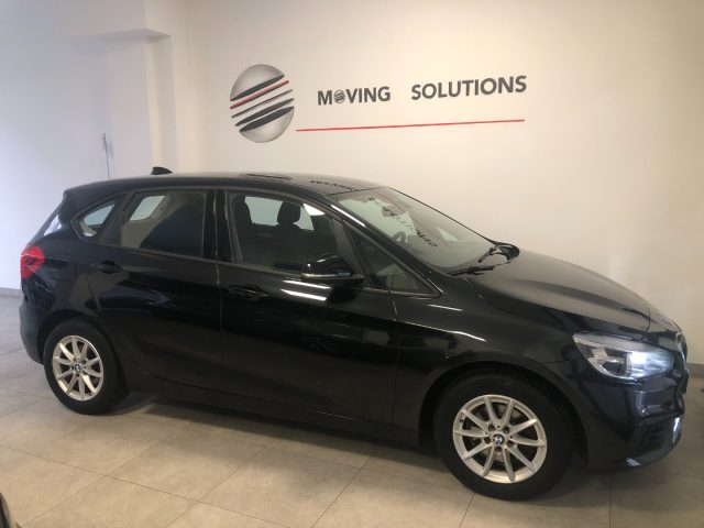 BMW 218 D ACTIVE TOURER ADVANTAGE AUTOMATICA COME NUOVA!!! usato a MILANO
