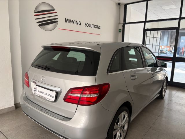 Mercedes-Benz B 180 D AUTOMATICA PREMIUM doppia gommatura omaggio!! - foto 3 di 4