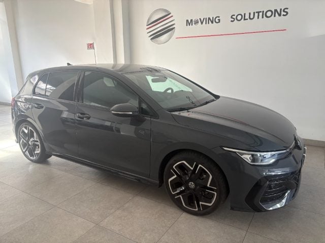 Volkswagen Golf 1.5 eTSI 150 CV ACT DSG R-LINE PLUS 3100 KM!!! - foto 4 di 4
