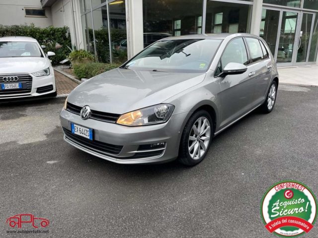 Volkswagen Golf 1.6 TDI 110 CV 5p. Highline BMT usato a CARRARA