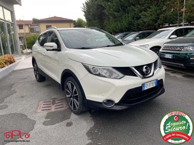 Nissan Qashqai 1.6 DIG-T N-Connecta - foto 3 di 4