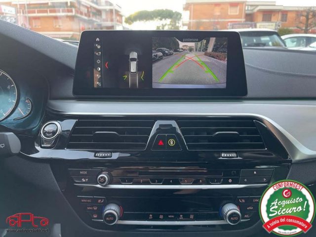BMW 530 d xDrive 249CV Touring Luxury, del 2018, 168.000 km, in vendita a Carrara (MS)