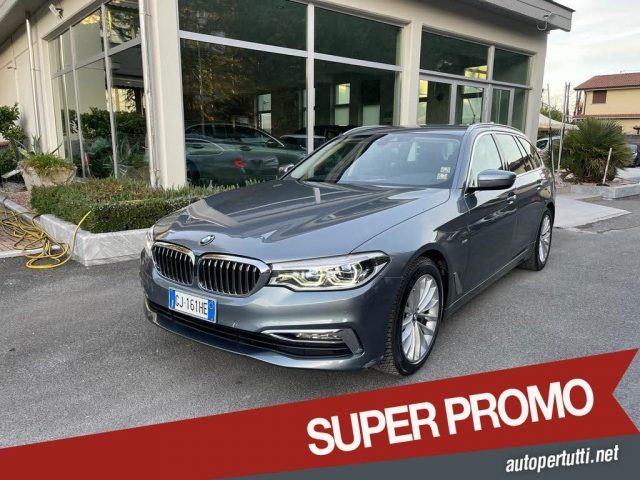 BMW 530 d xDrive 249CV Touring Luxury usato a CARRARA