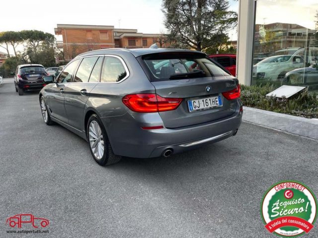 BMW 530 d xDrive 249CV Touring Luxury - foto 4 di 4