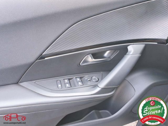 Peugeot 2008 PureTech 130 S&S EAT8 GT usato a CARRARA