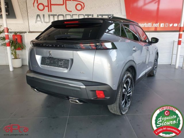 Peugeot 2008 PureTech 130 S&S EAT8 GT - foto 3 di 4