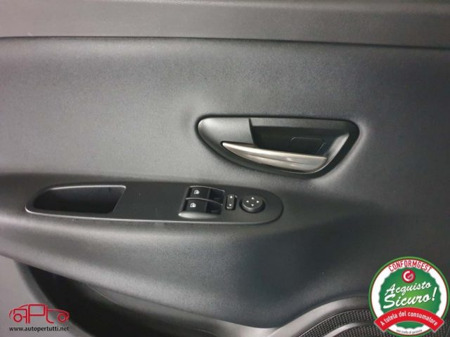 Lancia Ypsilon 1.2 69 CV 5p S&S Gold usato a CARRARA