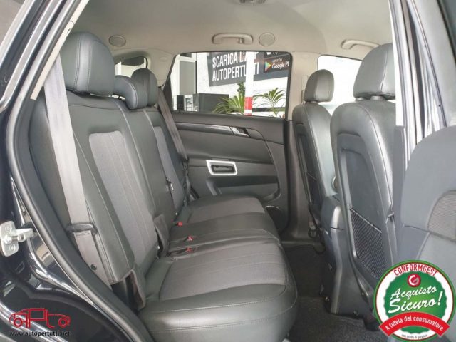 Opel Antara 2.4 16V 4x2 Edition Plus, del 2009, 124.000 km, in vendita a Carrara (MS)