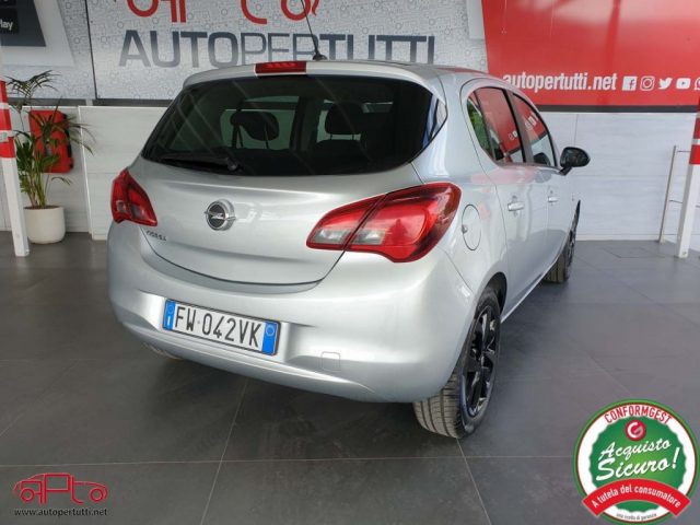 Opel Corsa 1.2 5p Black Edition - foto 3 di 4