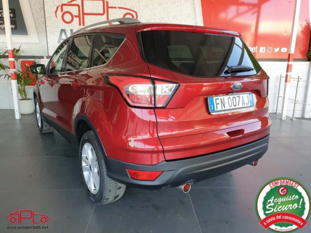 Ford Kuga 2.0 TDCI 150 CV S&S 4WD Titanium - foto 4 di 4