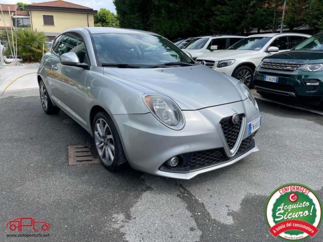Alfa Romeo MiTo 1.3 JTDm 95 CV S&S Urban - foto 2 di 4