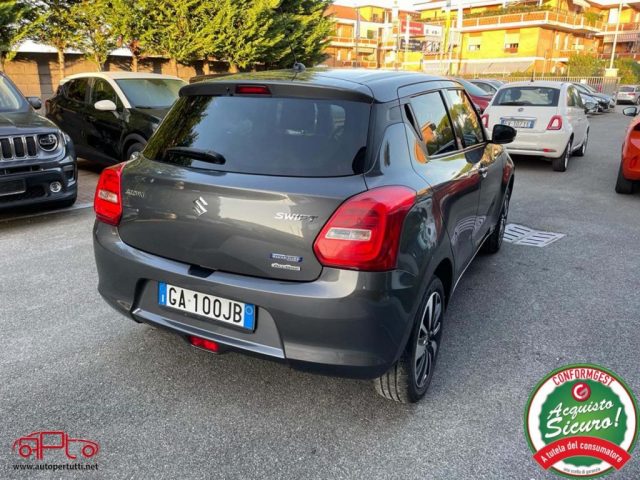 Suzuki Swift 1.2 Hybrid 4WD AllGrip Top usato a CARRARA