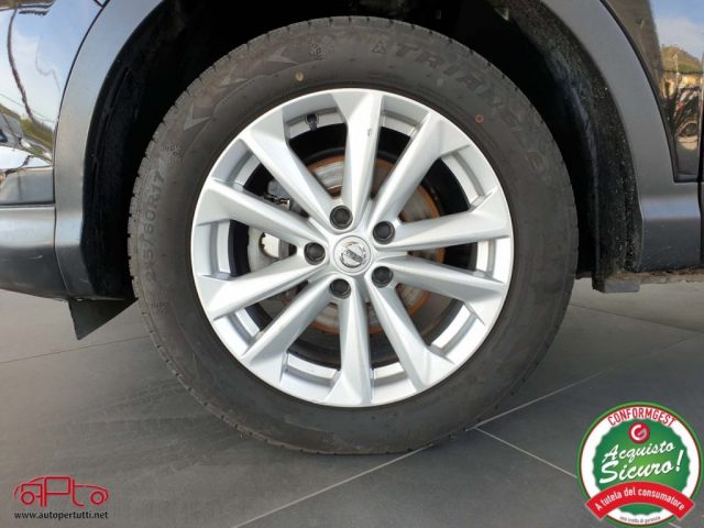 Nissan Qashqai 1.5 dCi Business usato a CARRARA
