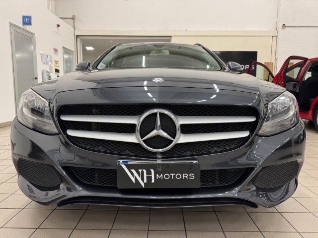 Mercedes-Benz C 180 d S.W. Auto Sport - foto 2 di 4
