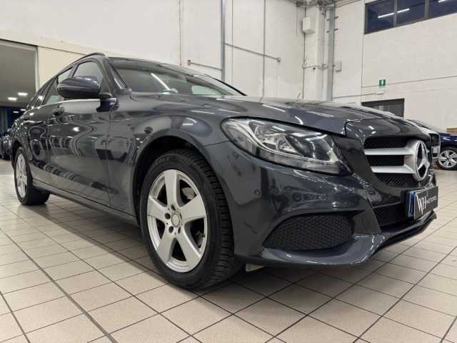 Mercedes-Benz C 180 d S.W. Auto Sport - foto 3 di 4