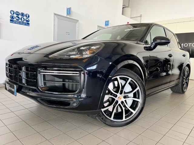 Porsche Cayenne 4.0 V8 Turbo //TETTO//21//RADAR//TELECAMERA// usato a PARMA