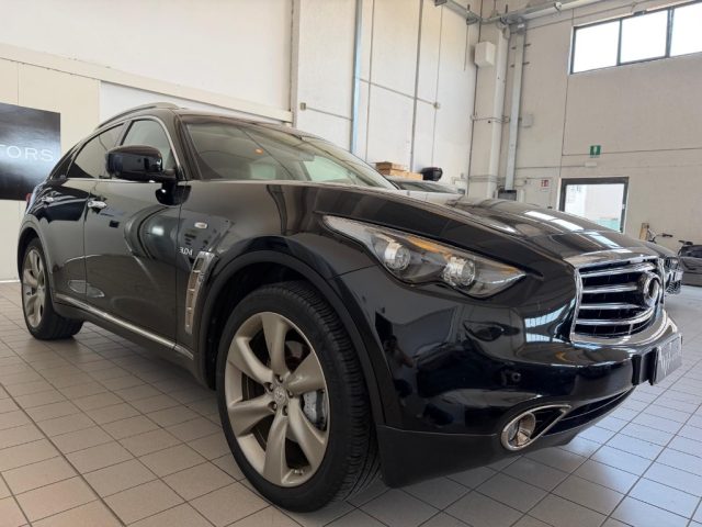 Infiniti QX70 3.0 diesel V6 AT GT Premium //TETTO//360/PELLE//21 - foto 3 di 4