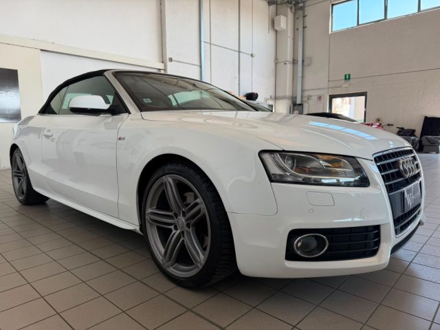 Audi A5 Cabrio 2.0 TDI F.AP. //S LINE//19//BLUETOOTH// - foto 3 di 4