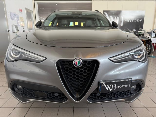 Alfa Romeo Stelvio 2.2 Turbodiesel 210 CV AT8 Q4 - foto 2 di 4