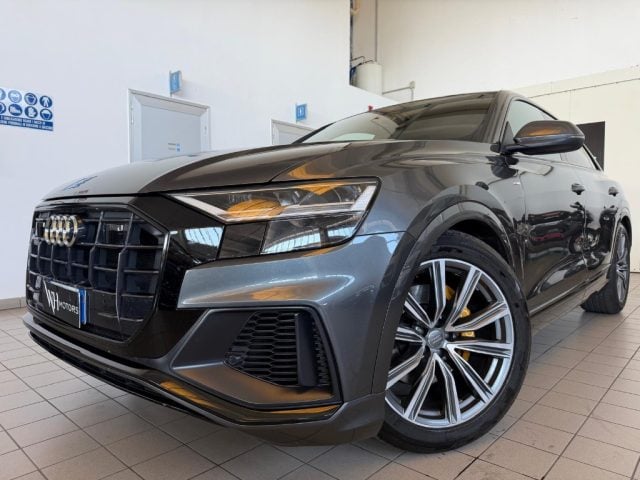 Audi Q8 50 TDI 286 CV quattro tiptronic S LINE //TETTO// usato a PARMA