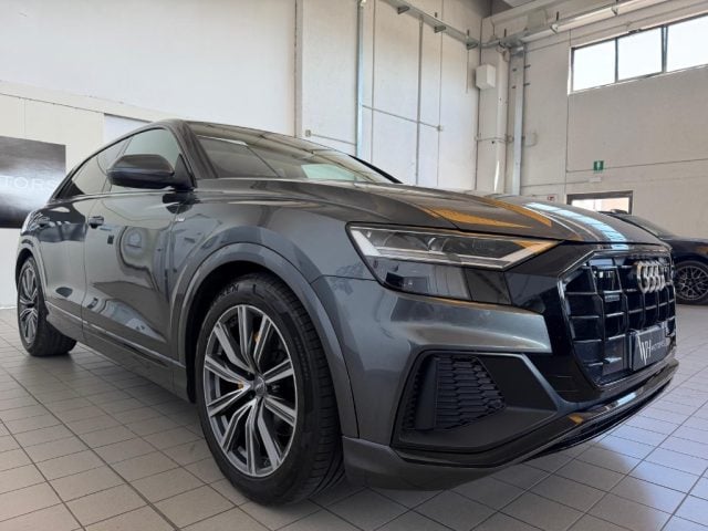 Audi Q8 50 TDI 286 CV quattro tiptronic S LINE //TETTO// - foto 3 di 4