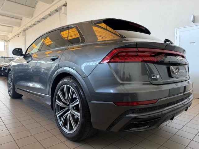 Audi Q8 50 TDI 286 CV quattro tiptronic S LINE //TETTO// - foto 4 di 4