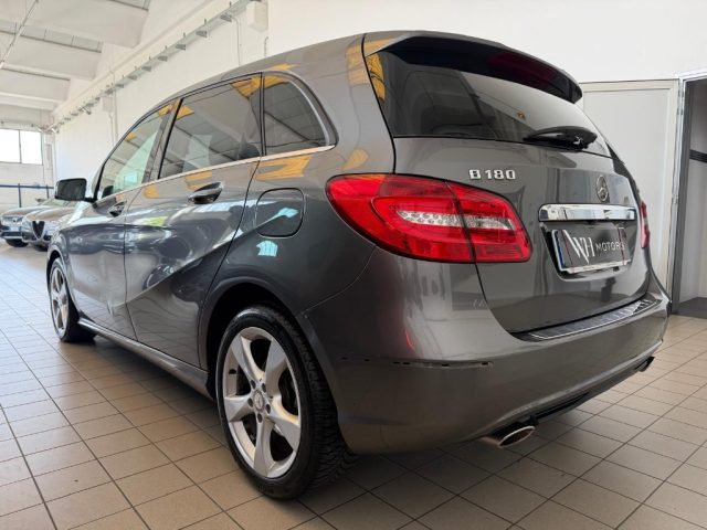 Mercedes-Benz B 180 CDI BlueEFFICIENCY Premium - foto 4 di 4