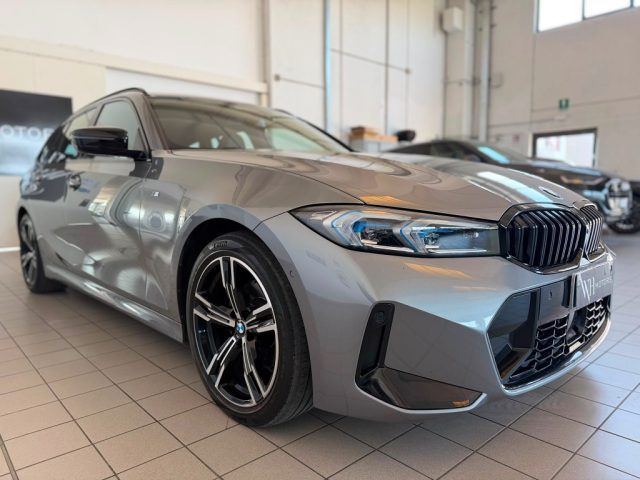 BMW 320 d 48V xDrive Touring Msport //HEAD UP/RADAR/ - foto 3 di 4