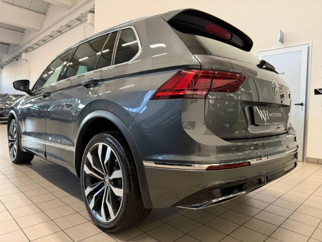 Volkswagen Tiguan 2.0 BiTDI SCR DSG 4MOTION Executive R-Line BMT - foto 4 di 4
