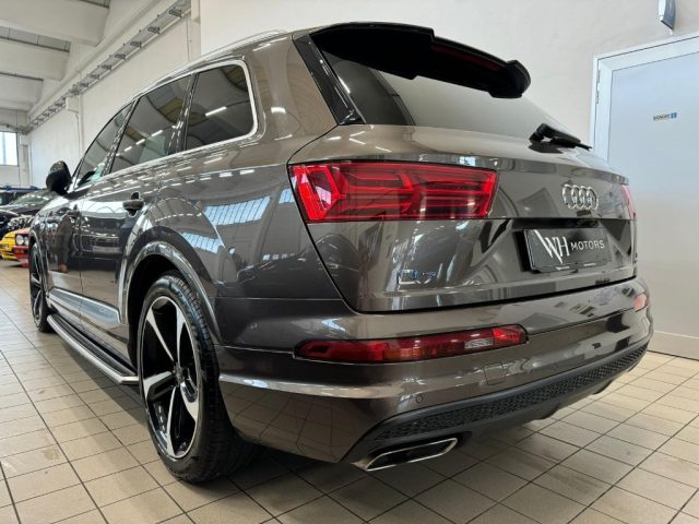 Audi Q7 3.0 TDI quattro Business Plus /S LINE/TETTO/MATRIX - foto 4 di 4