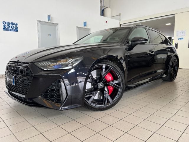 Audi RS6 Avant 4.0 TFSI V8 quattro //CARBO//HEAD UP//, del 2020, 99.900 km, in vendita a Parma (PR)
