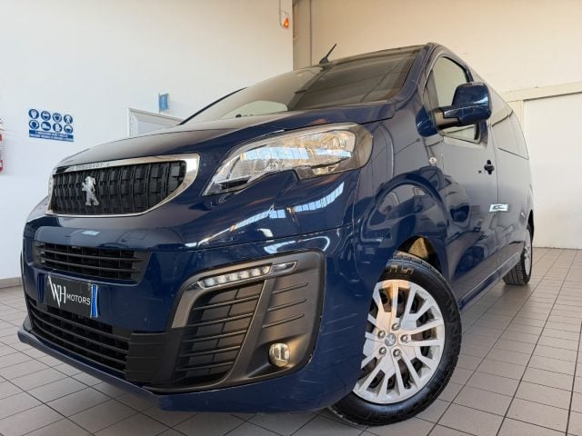 Peugeot Traveller BlueHDi EAT8 Compact //NAVI//BLUETOOTH//, del 2019, 190.000 km, in vendita a Parma (PR)