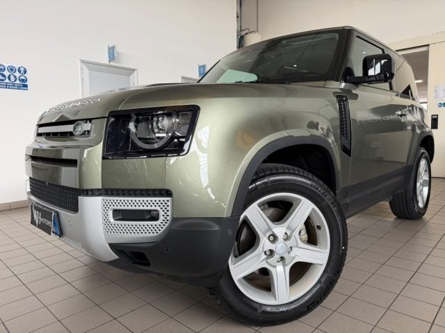 Land Rover Defender 90 3.0D I6 200 CV AWD Auto //PARI AL NUOVO//, del 2023, 36.000 km, in vendita a Parma (PR)
