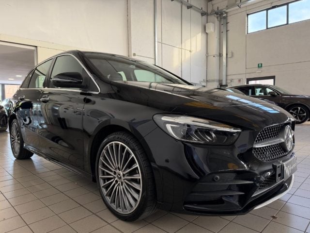 Mercedes-Benz B 250 e hybrid EQ AMG Line Premium - foto 3 di 4