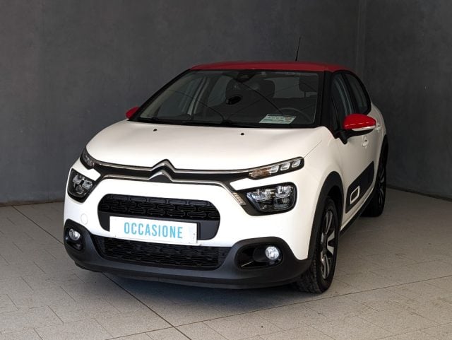 Citroen C3 PureTech 110 S&S Shine usato a TRECATE