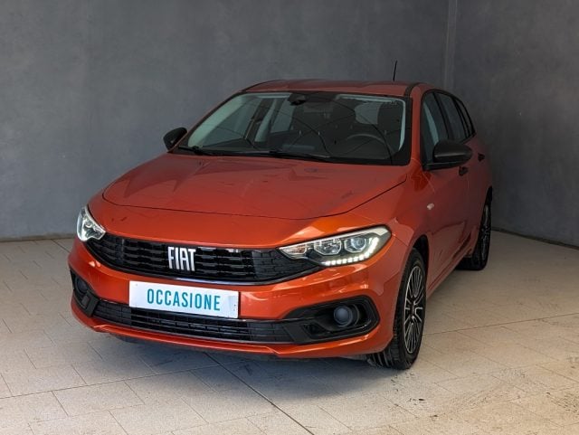 Fiat Tipo 1.0 SW T3, del 2023, 62.700 km, in vendita a Trecate (NO)