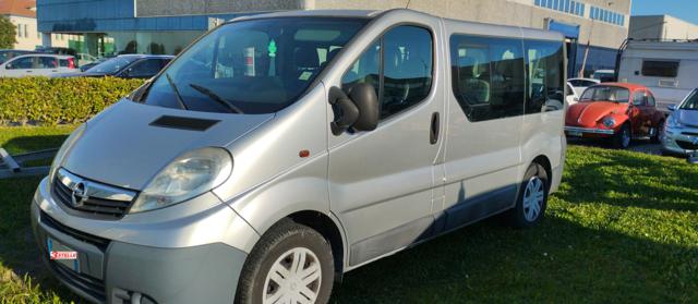 Opel Vivaro 27 2.0 CDTI 120CV PC-TN Combi 9 posti - foto 1 di 4