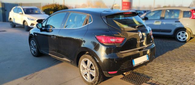 Renault Clio 1.5 dCi 8V 75CV 5 porte Costume National - foto 2 di 4