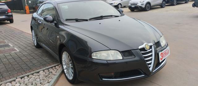 Alfa Romeo GT 1.8 16V TS Distinctive - foto 4 di 15
