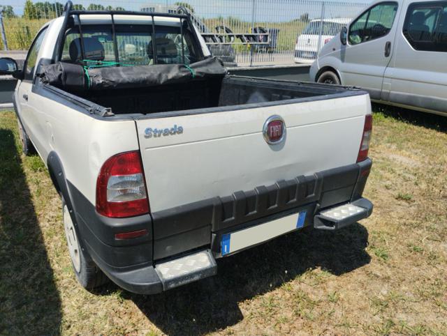 Fiat Strada 1.3 MJT Pick-up - foto 3 di 4