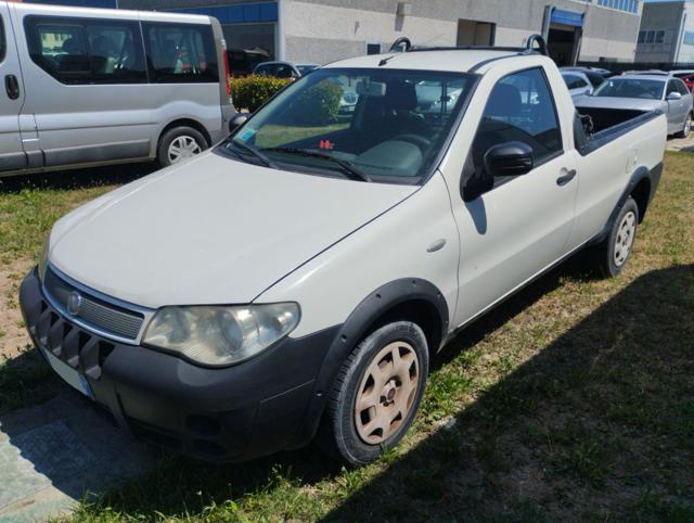 Fiat Strada 1.3 MJT Pick-up - foto 2 di 4