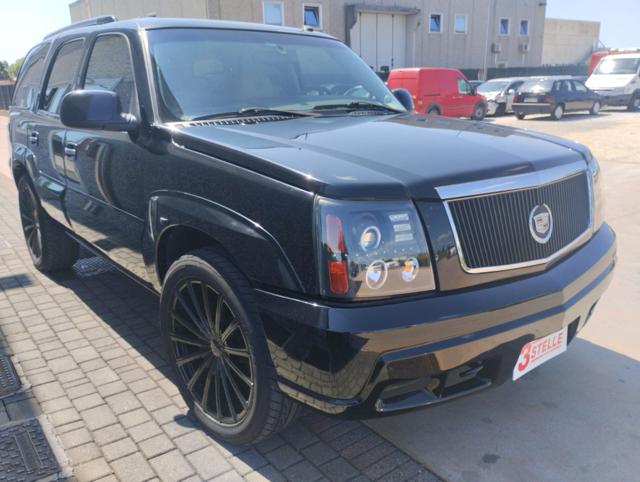 Cadillac Escalade 5200 luxury - foto 3 di 4
