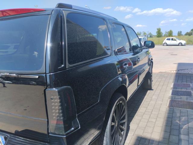 Cadillac Escalade 5200 luxury - foto 4 di 4