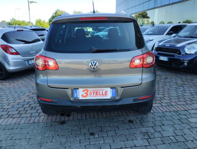Volkswagen Tiguan 2.0 16V TDI DPF Sport & Style (18°) - foto 4 di 4