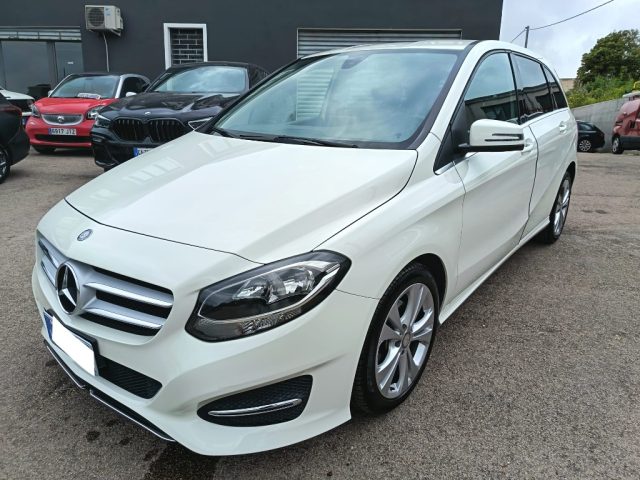 Mercedes-Benz B 200 d Automatic Sport usato a SASSARI