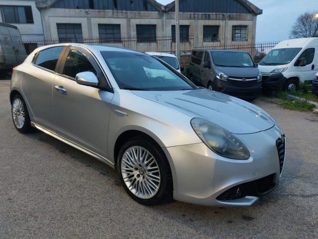 Alfa Romeo Giulietta 2.0 JTDm-2 140 CV Exclusive - foto 2 di 4