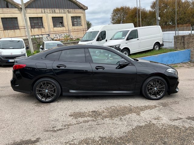 BMW 218 i Gran Coupé - foto 2 di 14